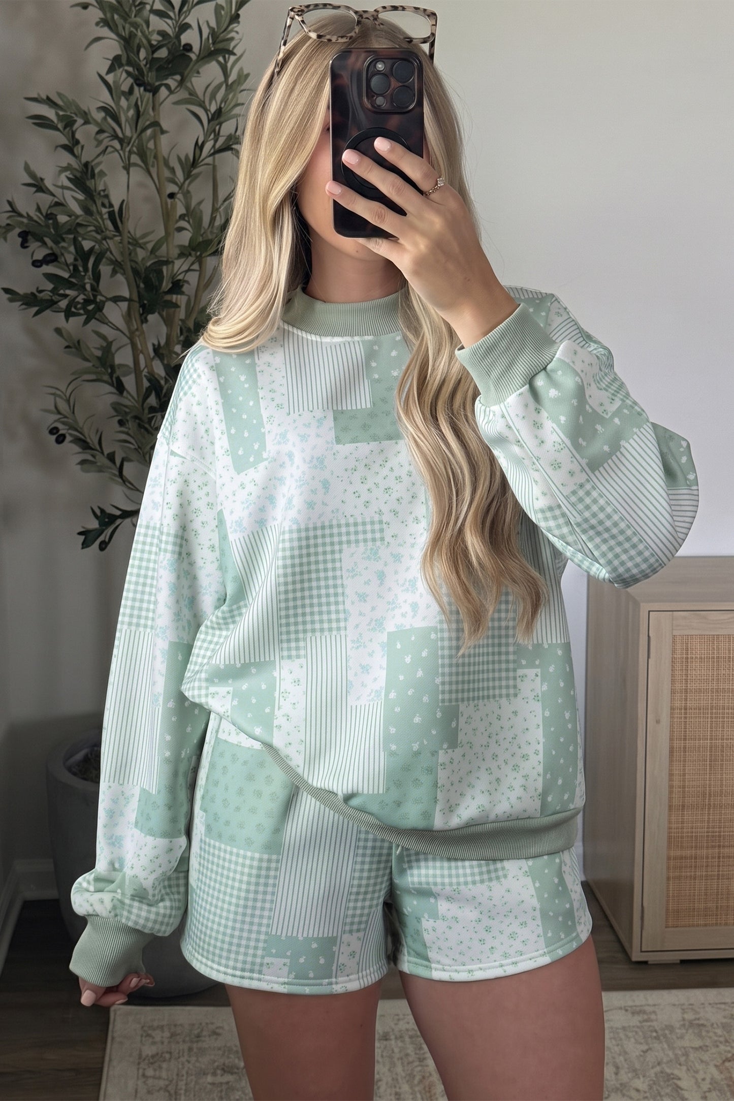 Sky Blue Patchwork Floral Print Drop Shoulder Baggy Pullover Drawstring Shorts Set
