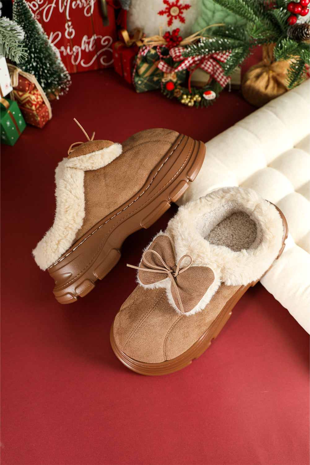 Straw Yellow Cozy Faux Fur Lined Bow Decor Clog Slippers