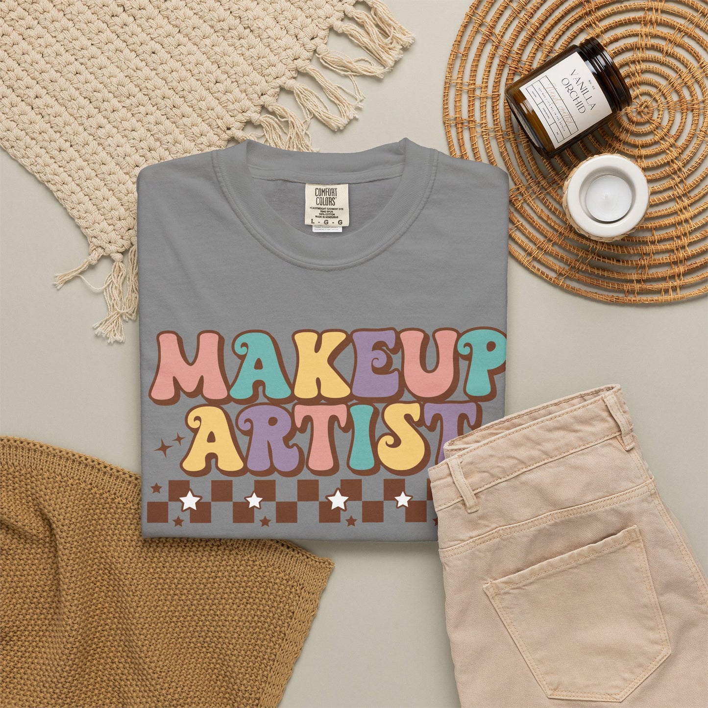 Makeup Artist Retro Graphic T-Shirt