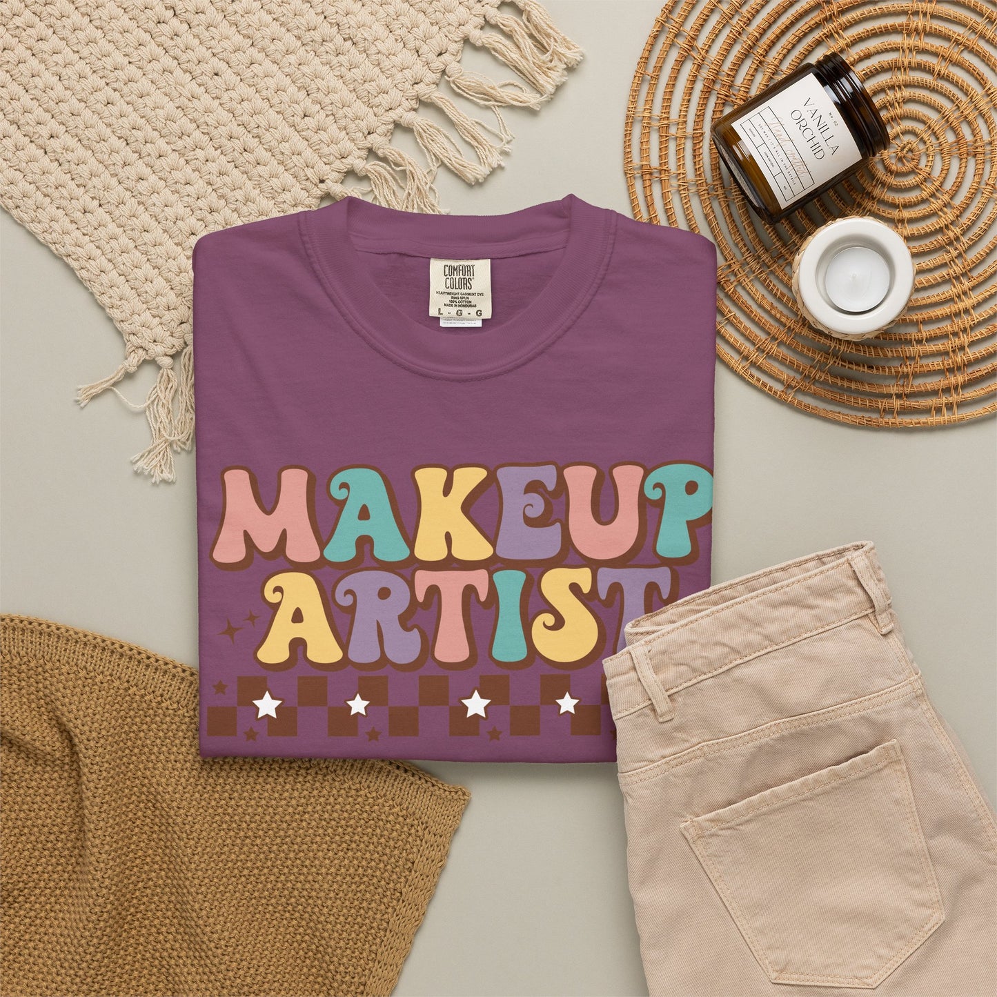 Makeup Artist Retro Graphic T-Shirt