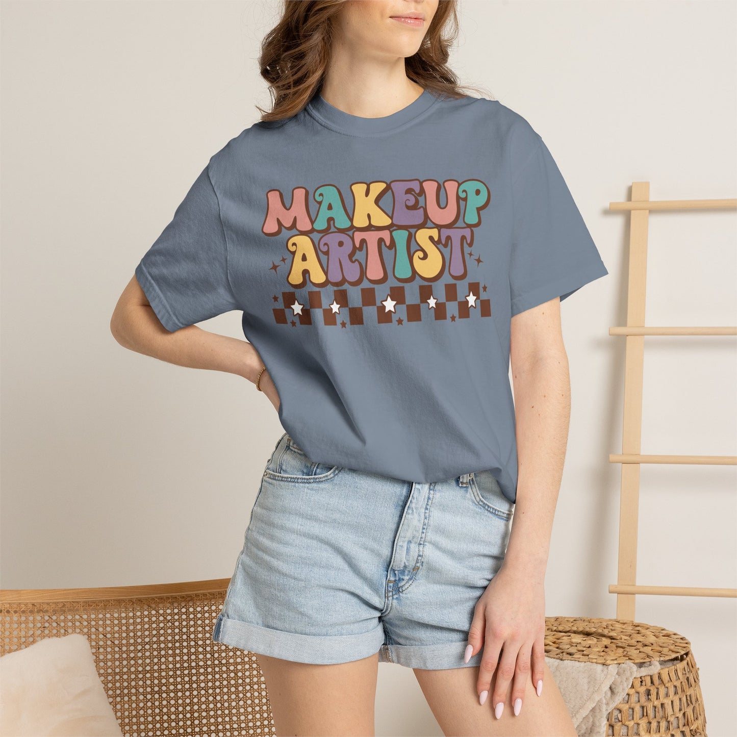 Makeup Artist Retro Graphic T-Shirt