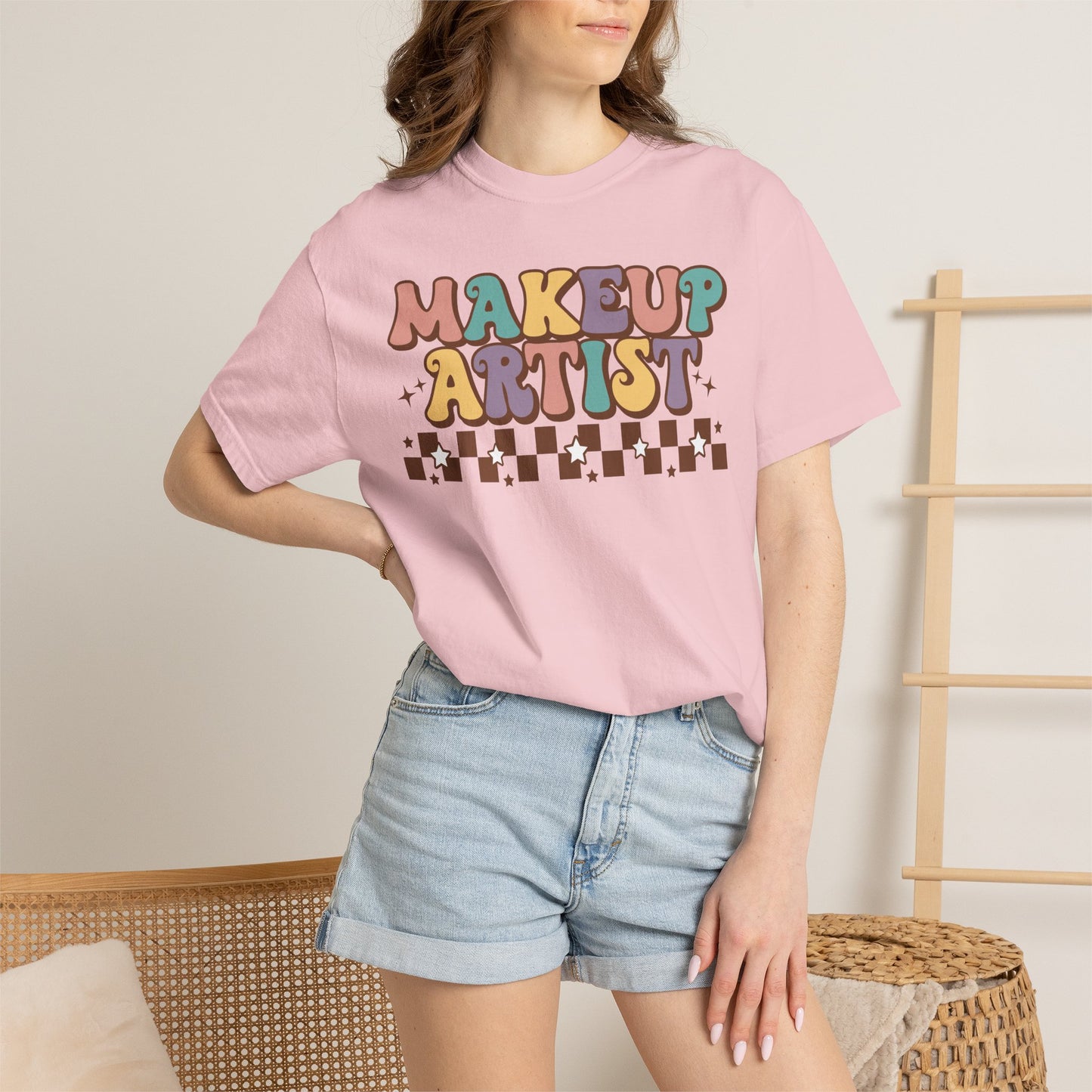 Makeup Artist Retro Graphic T-Shirt