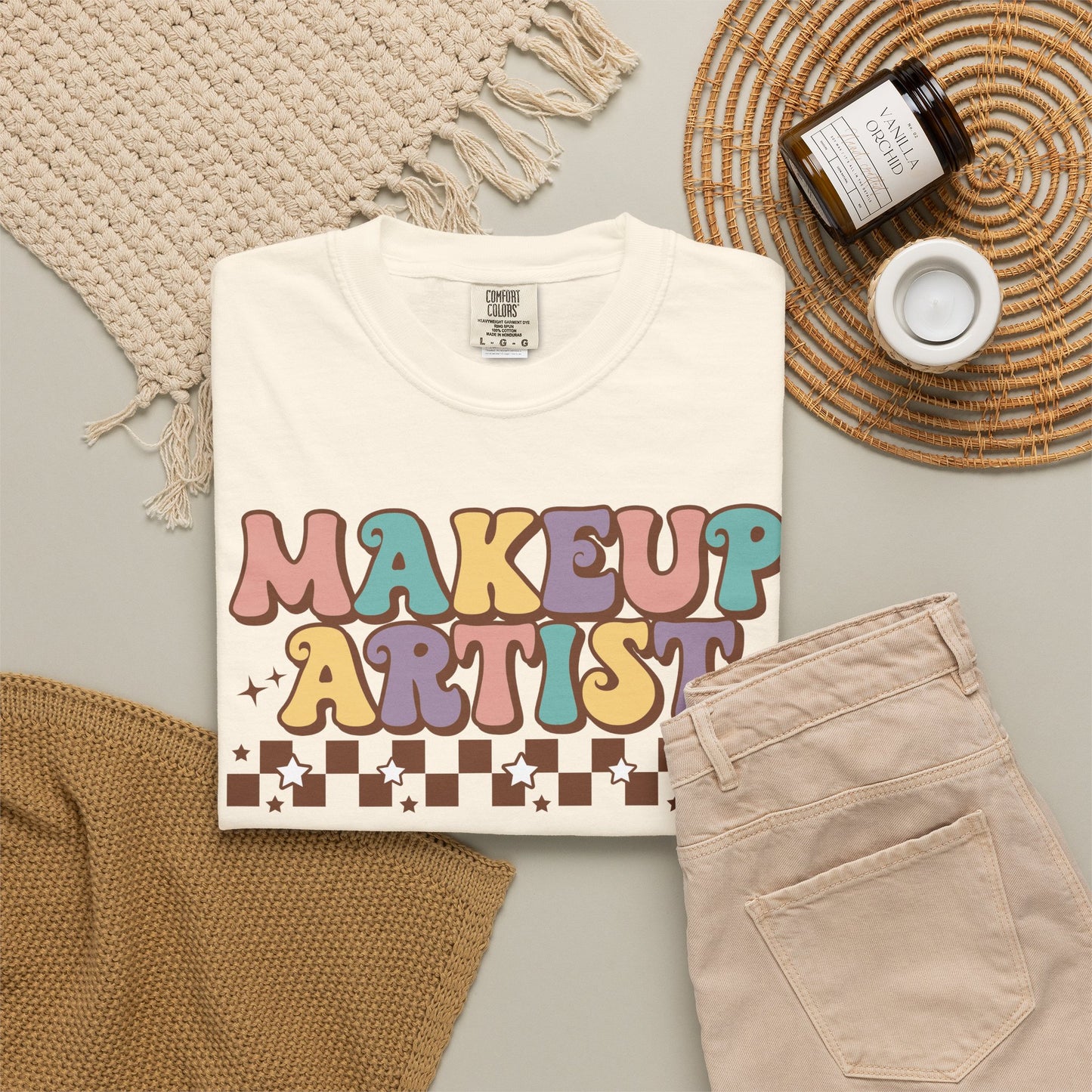 Makeup Artist Retro Graphic T-Shirt