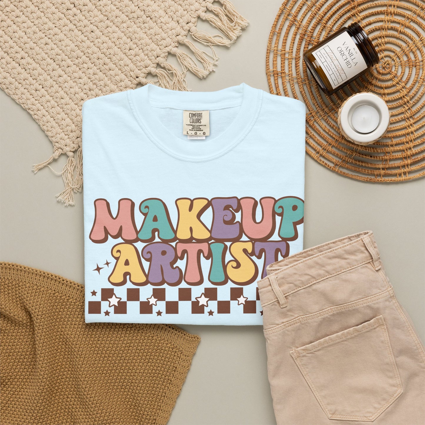 Makeup Artist Retro Graphic T-Shirt